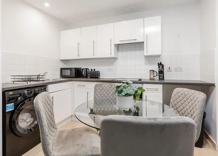 Lux Livin' - Luxury 2 Bed Centre Free Parking Apartamento *