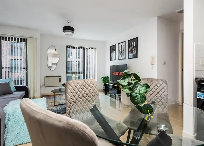 Lux Livin' - Luxury 2 Bed Centre Free Parking Apartamento Mánchester