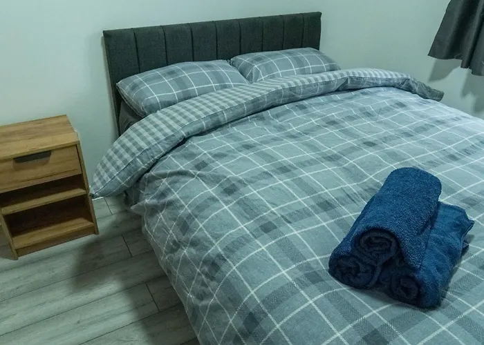 Stunning Modern 2 Bed Flat, With Parking, Near Town 아파트 맨체스터