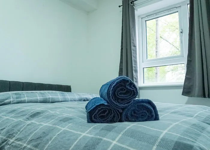 Stunning Modern 2 Bed Flat, With Parking, Near Town 아파트 맨체스터