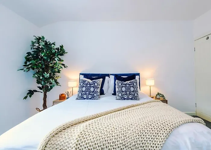 - Terraced Манчестер