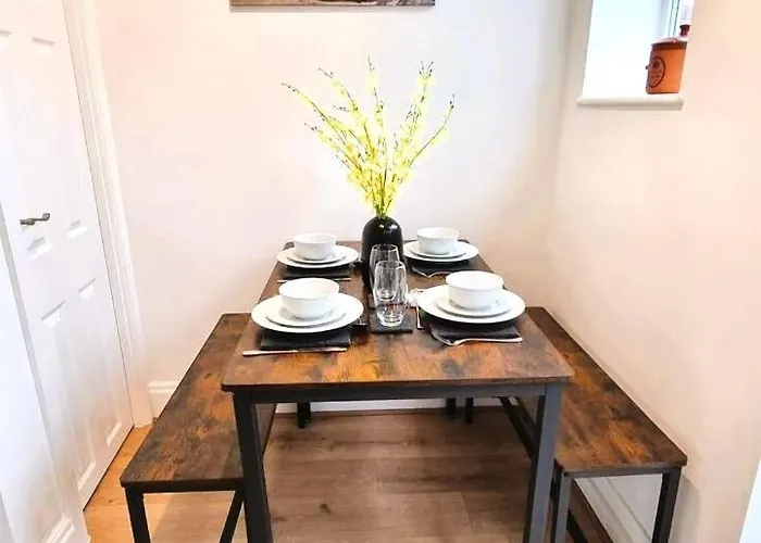 بيت للعطل 3br House-apartment-free Parking-manchester Airport