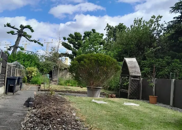 3br House-apartment-free Parking-manchester Airport بيت للعطل مانشستر