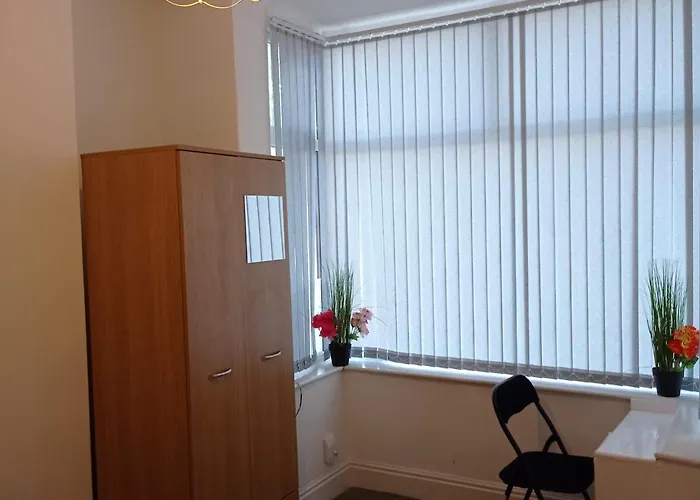 Double-bedroom In The Heart Of Salford Perfect For Short Lt2 בית הארחה