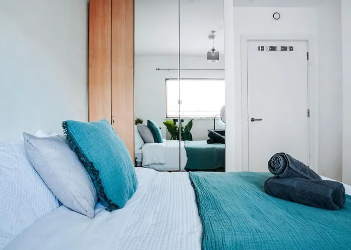 Apartmán Chic 2br Centre Balcony Near Victoria St