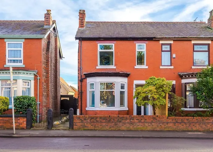 Сasa de vacaciones Barton House - Sleeping 10 Mánchester