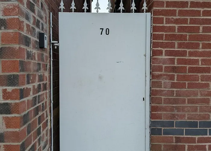 Apartman Newly Furnished Near Centre *