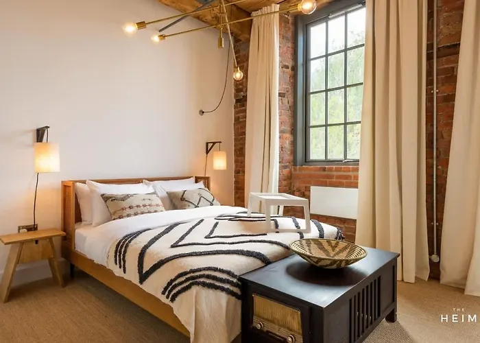 Daire Africana At The Heim