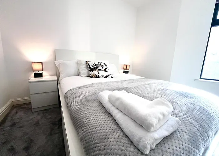 Stylish Stay! Park And Walk Anywhere