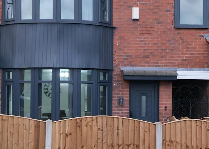 Casa de Férias Modern House - 3 Bedrooms - 1 Bath - Mancity Manchester