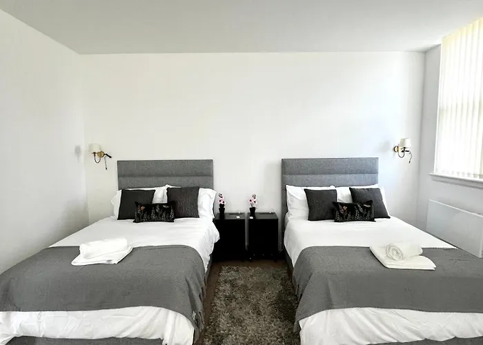 The Failsworth Collection - Stylish With Free Parking