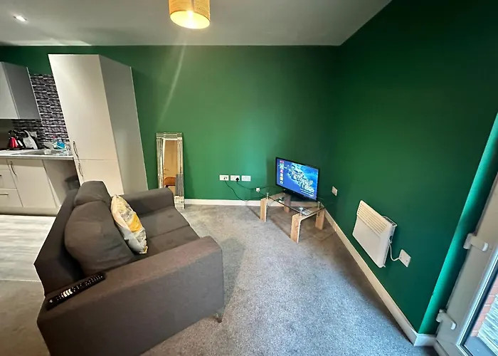 Beehosting Adelphi Wharf Apartahotel