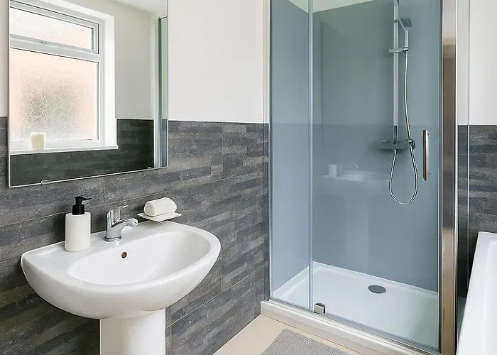 Beautiful House In The Heart Of A Golf Course. Apartment Manchester