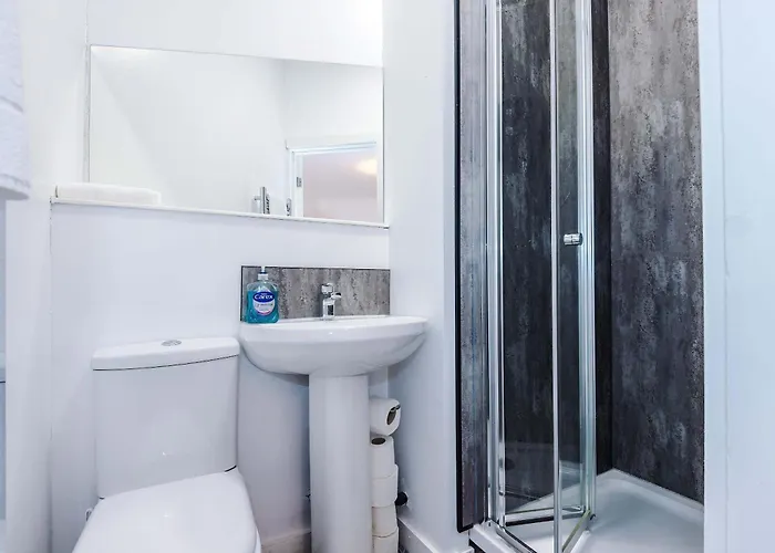 別荘 Bright & Comfy 4-bedroom House 10 Mins To By Rest&recharge *