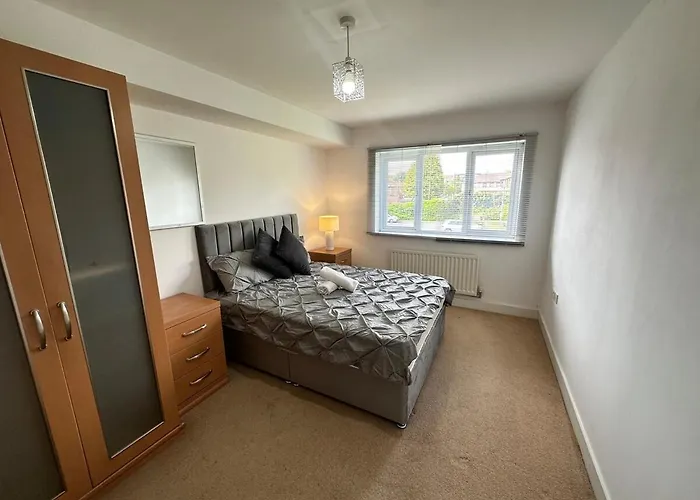 Апартаменты Cozy & Charming In Mcr