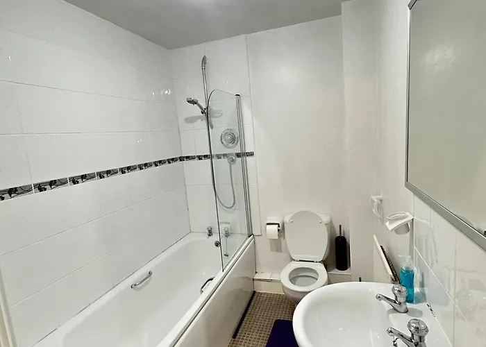 Апартаменты Cozy & Charming In Mcr *