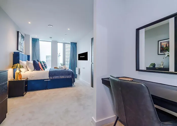 Stunning New 2-bed Flat In Perfect For Couples Апартаменты