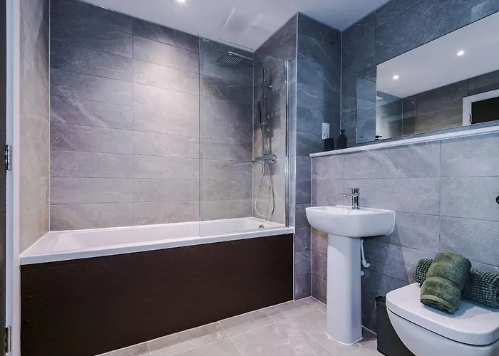 Апартаменты Stunning New 2-bed Flat In Perfect For Couples