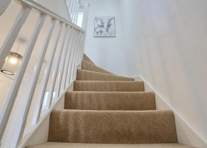 Pass The Keys Stylish House With Balcony Close To Ao Arena בית נופש *