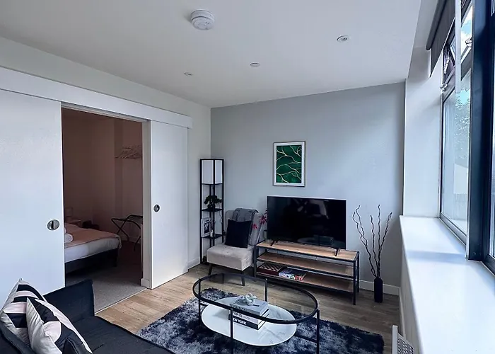 Apartamento Modern & Stylish 1-bed Near Old Trafford And Manchester