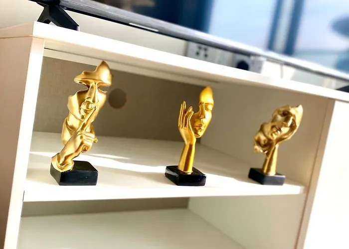 Luxe 2 Bed - Water View And Parking