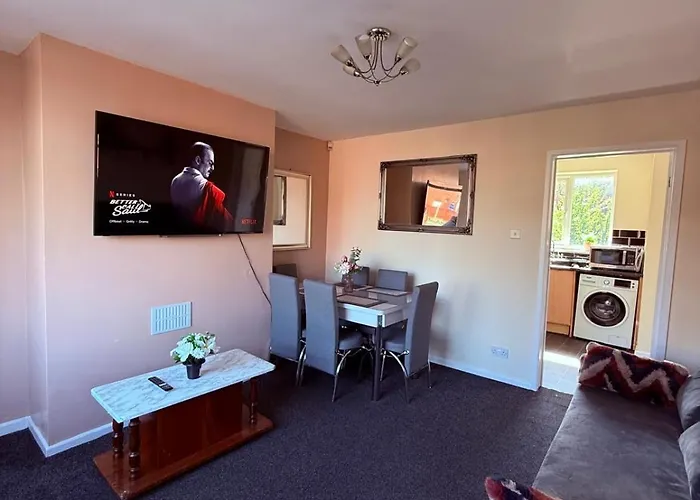 Tewkes House 公寓 *