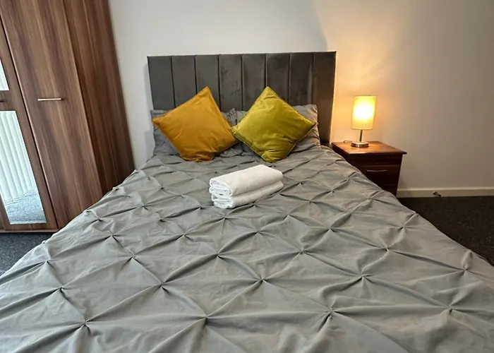 2 Bed Ensuite With Balcony And Free Onsite Secure Parking * Mánchester