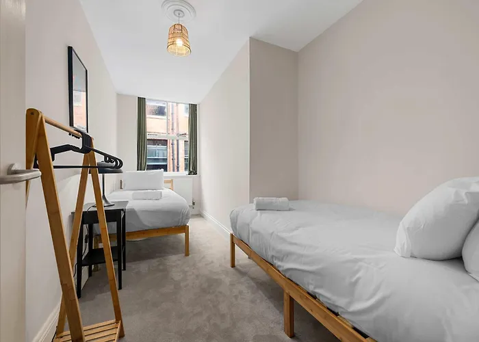 Iconic Canal Street By Superhost مانشستر