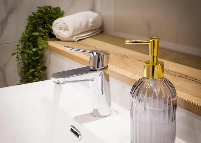 Stylish Escape - Walk To Chinatown 맨체스터