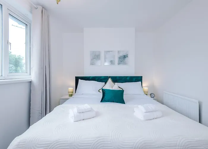 Driveway Stunning 3bedroom In Withington * Manchester