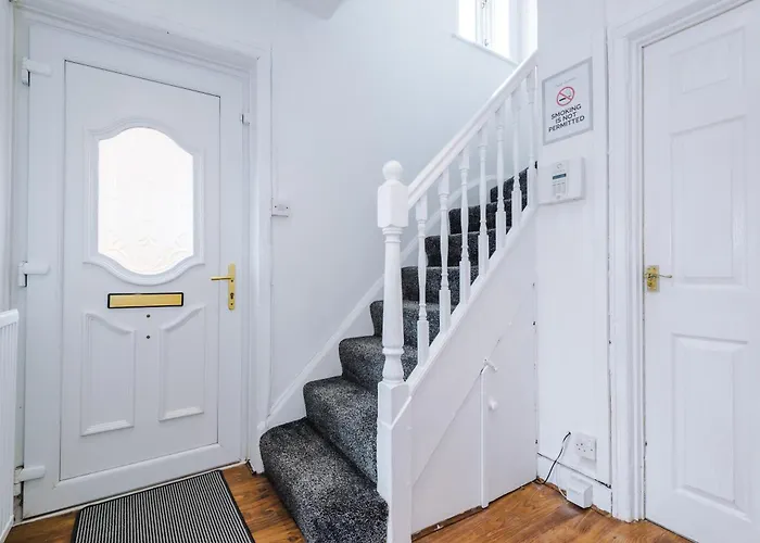 Driveway Stunning 3bedroom In Withington Nyaraló *