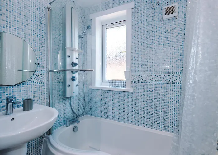 Driveway Stunning 3bedroom In Withington Manchester