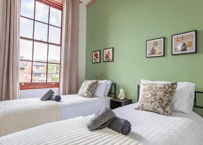 Retreat, Free Parking & Sleeps 5 Lejlighed *