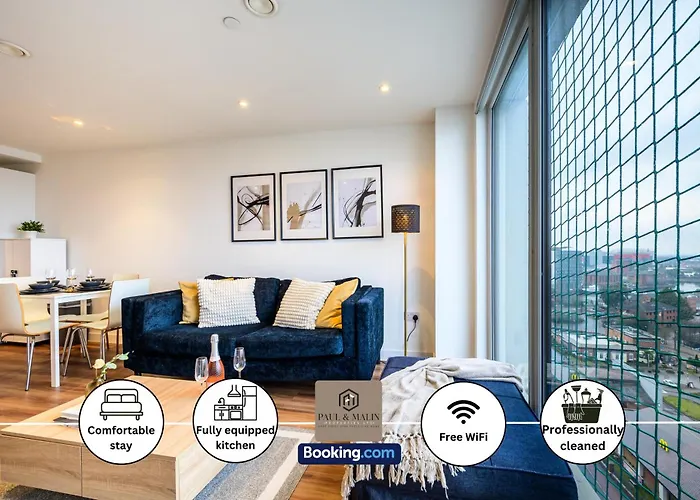 2 Bedroom By Paul & Malin Short Lets & Serviced Stretford With Free Wifi & Gym Access Apartmán *