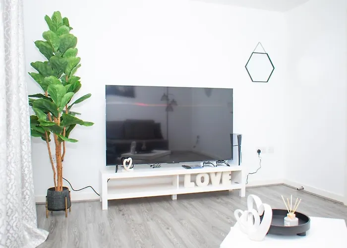 Luxe Stylish In בית נופש