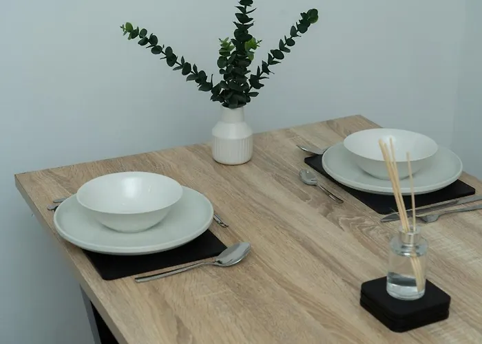 4 Bed Failsworth - 3 Bathrooms - Free Parking - Mon-fri - Ideal For Contractors And Families Holiday home