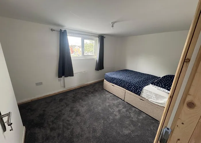 M12 Levenshulme Luxury Newly Renovated Pensión *