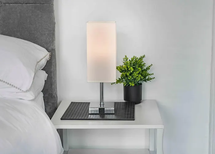 Guestready - Charming In Vibrant Levenshulme Гостевой дом