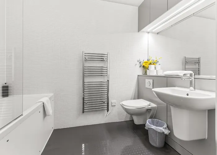 펜션 Large Townhouse 5 Beds With Two Parking Spaces - Centre