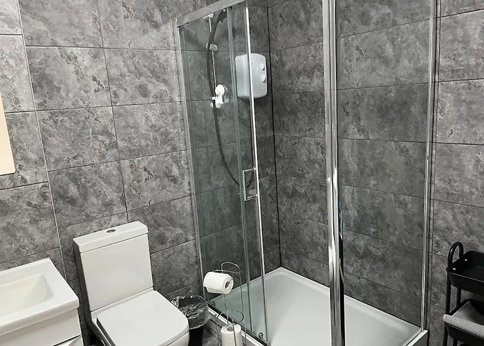 2 Morden In Centre Манчестер