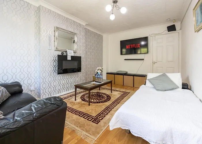 Daire Serenity House