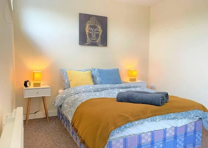 Mosh Hulme 4* Manchester