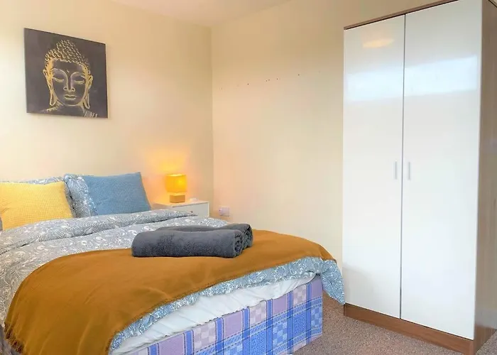 Mosh Hulme 4* Manchester