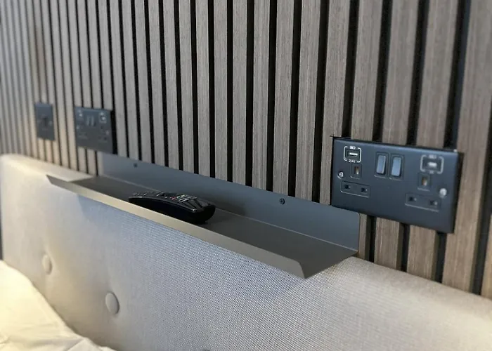 Daire Short Walk To Coop Live And Etihad Stadium