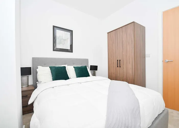 Spacious 2bed Close To Etihad Apartmán