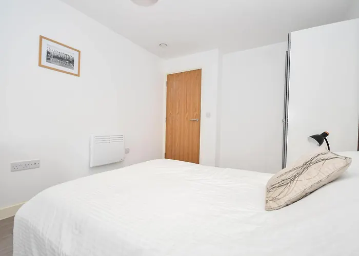 Spacious & Contemporary 1bed * 맨체스터