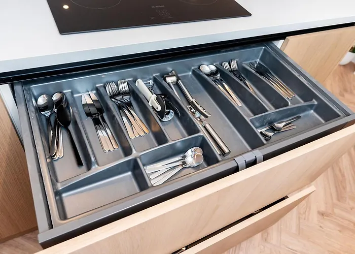 Lägenhet 2 Bedroom, 2 Bathroom Apartment, Close To Mcr Centre