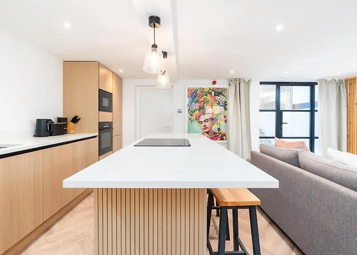 2 Bedroom, 2 Bathroom Apartment, Close To Mcr Centre Lägenhet *