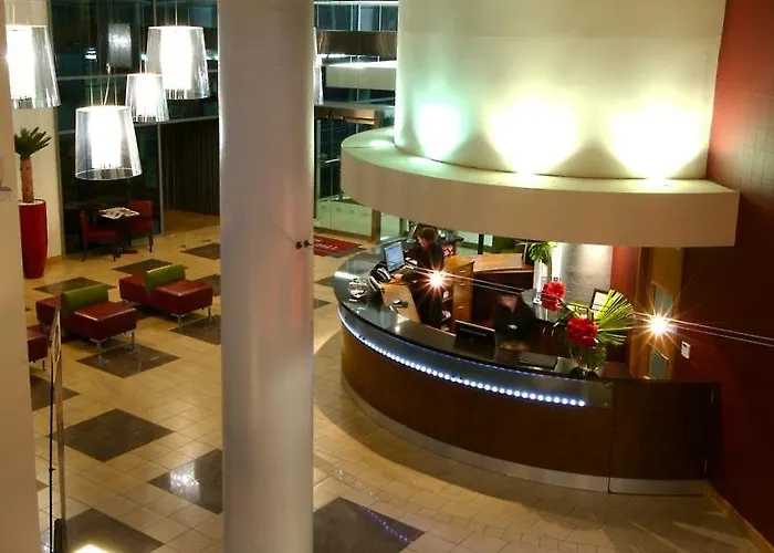 The Place מלון 4*