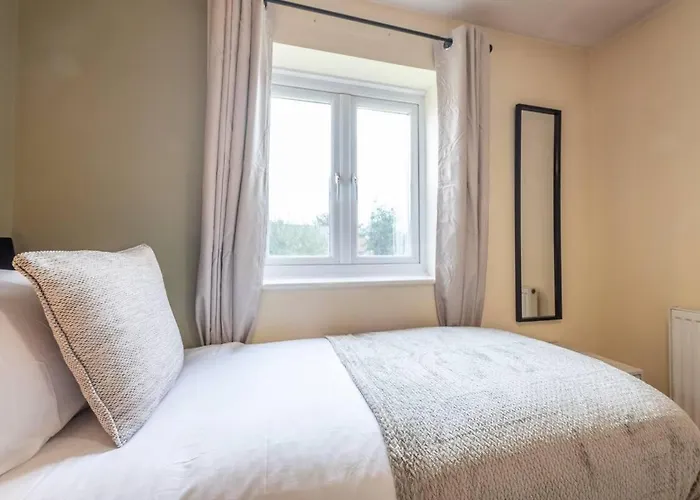 度假居 Chic 4bd Abode - Free Parking - Snooker *